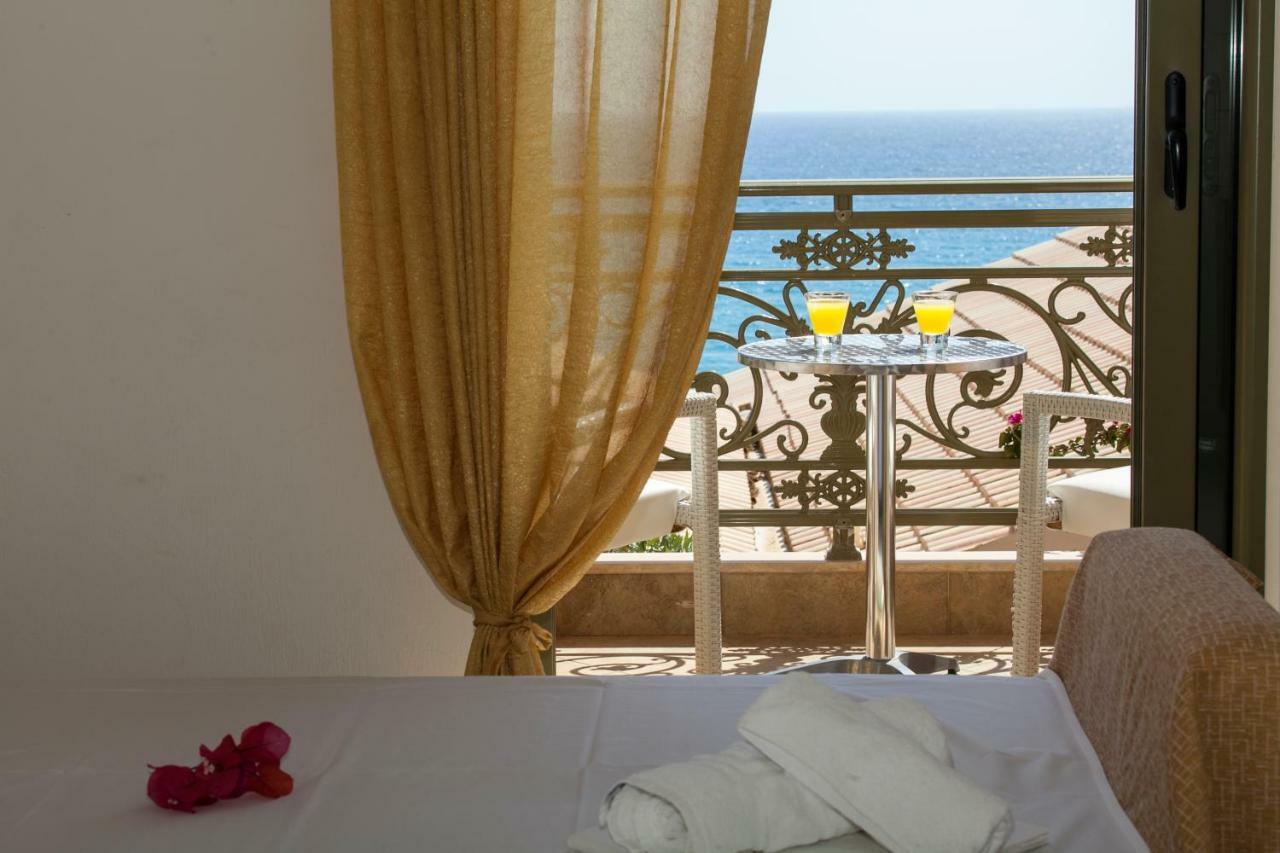 Siarbas Hotel Paralia Vrachou Exterior foto